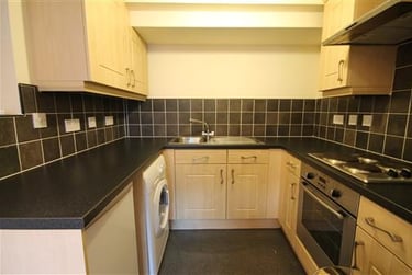 1 bed flat, Westmorland Road, Newcastle Upon Tyne, Newcastle, NE14EG - Image 2